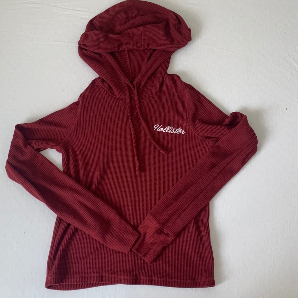 dark red hollister long sleeve hoodie
